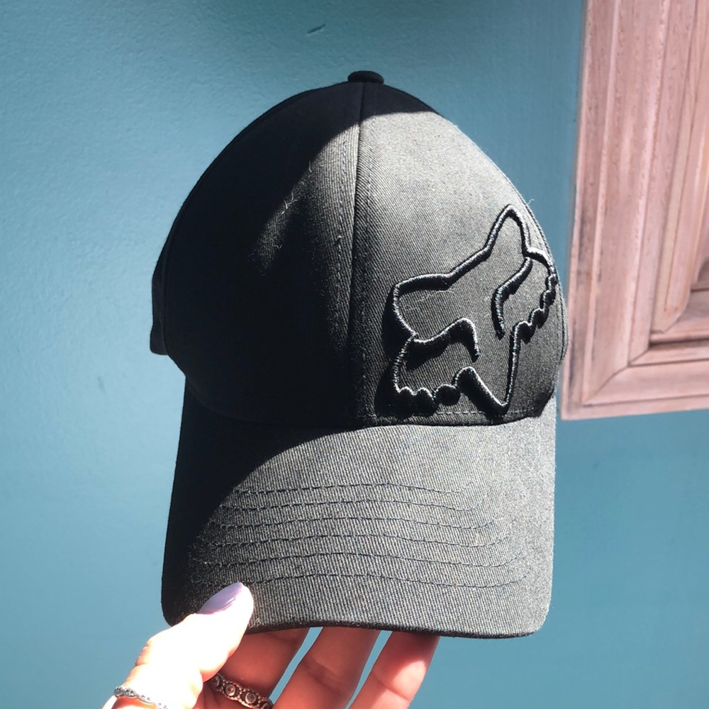 Baseball cap